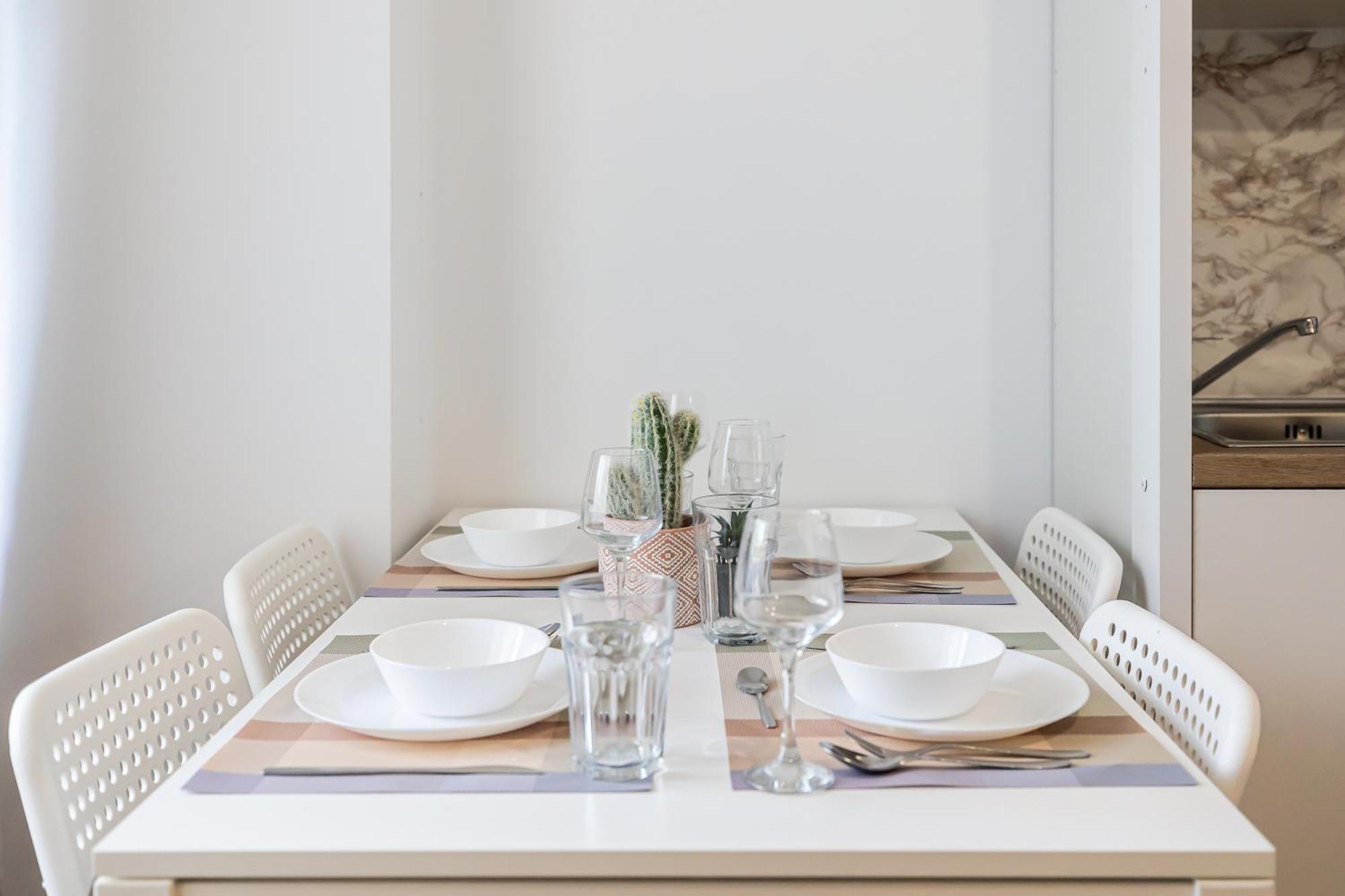 Simplicity Apartments บูคาเรสต์ ภายนอก รูปภาพ
