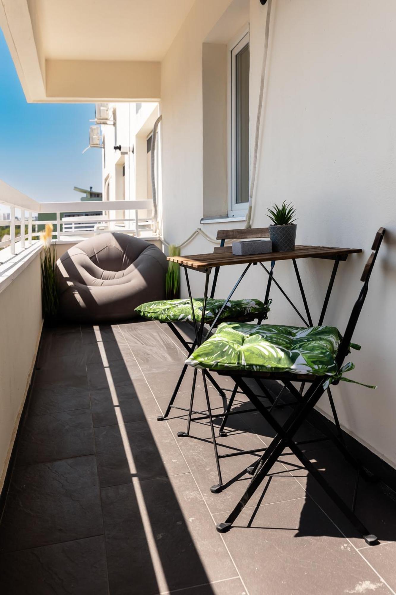 Simplicity Apartments บูคาเรสต์ ภายนอก รูปภาพ