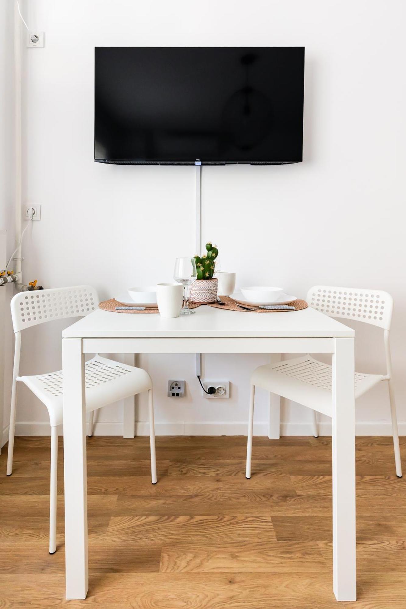Simplicity Apartments บูคาเรสต์ ภายนอก รูปภาพ